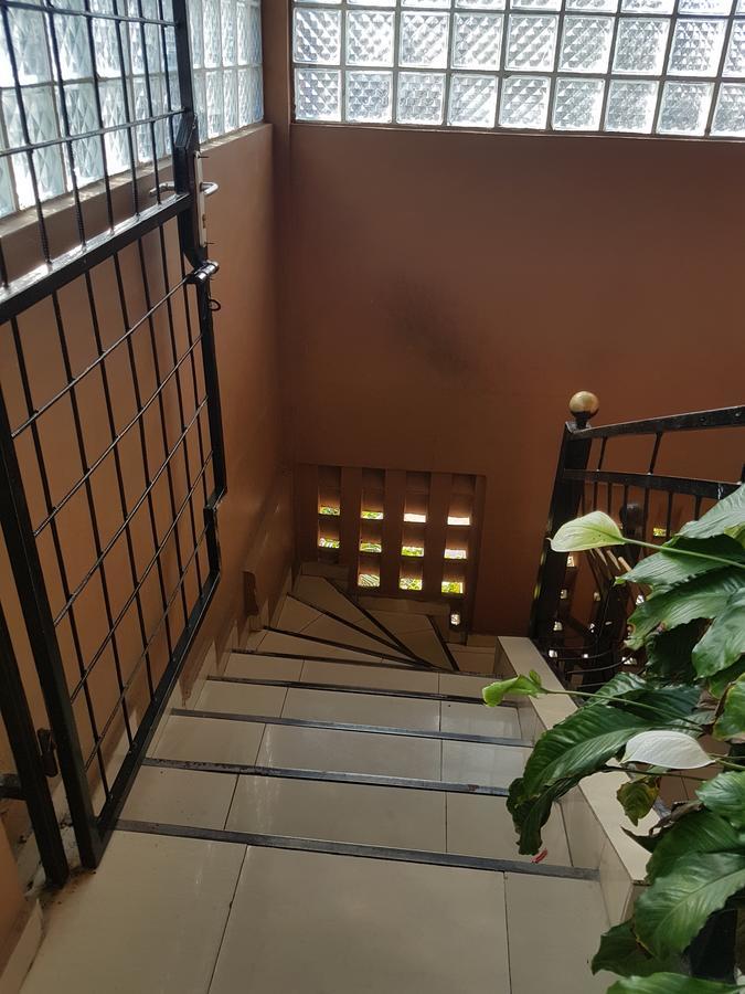 Appartements Chez Leo บราซซาวิล ภายนอก รูปภาพ