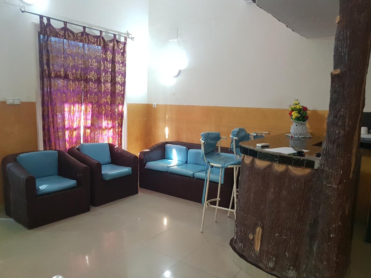 Appartements Chez Leo บราซซาวิล ภายนอก รูปภาพ