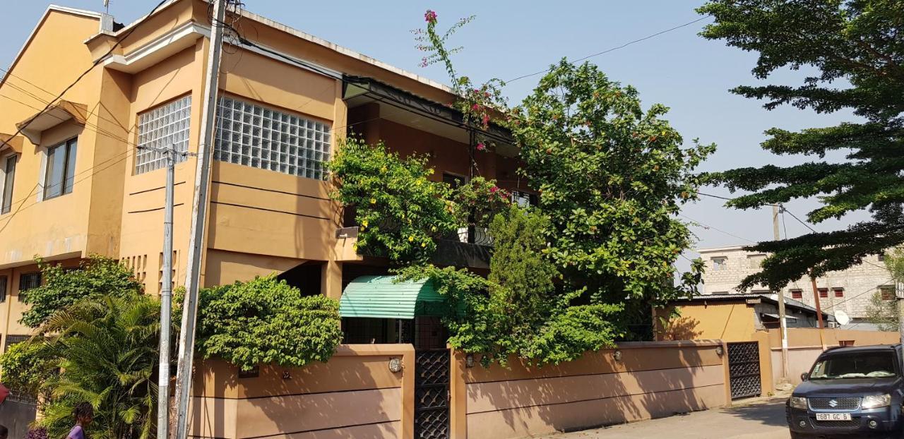 Appartements Chez Leo บราซซาวิล ภายนอก รูปภาพ